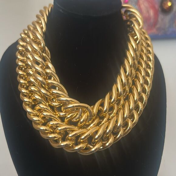 Anne Klein Elegant Gold Chain Necklace - Picture 2 of 5